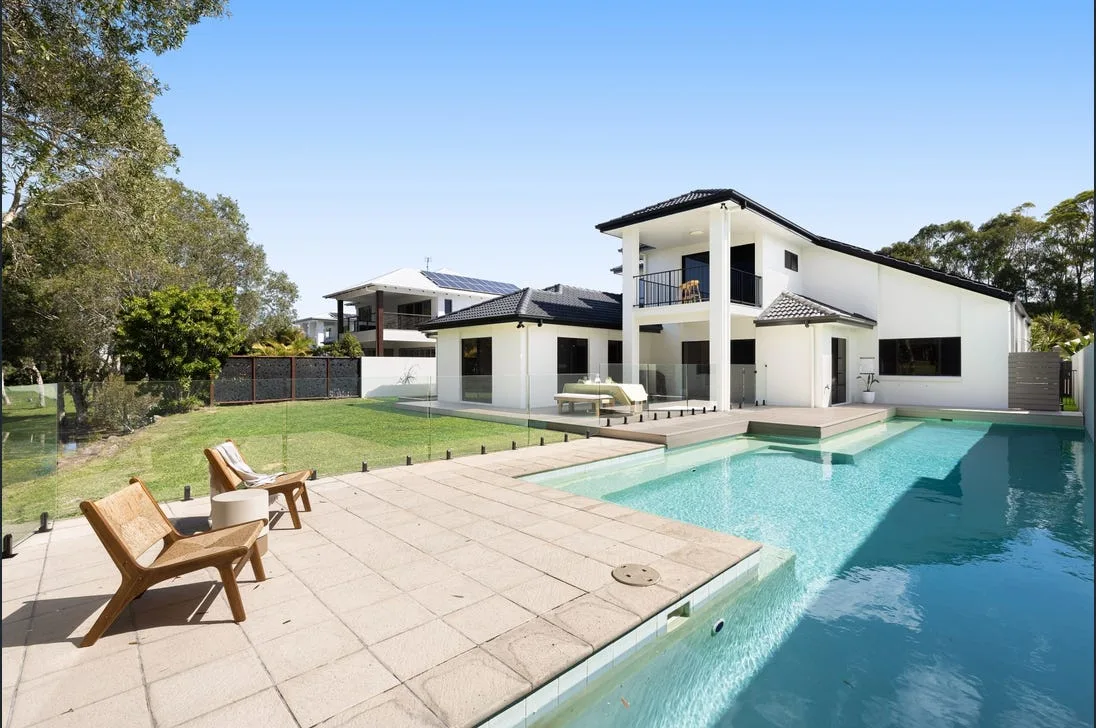 Pool Fencing Broadbeach